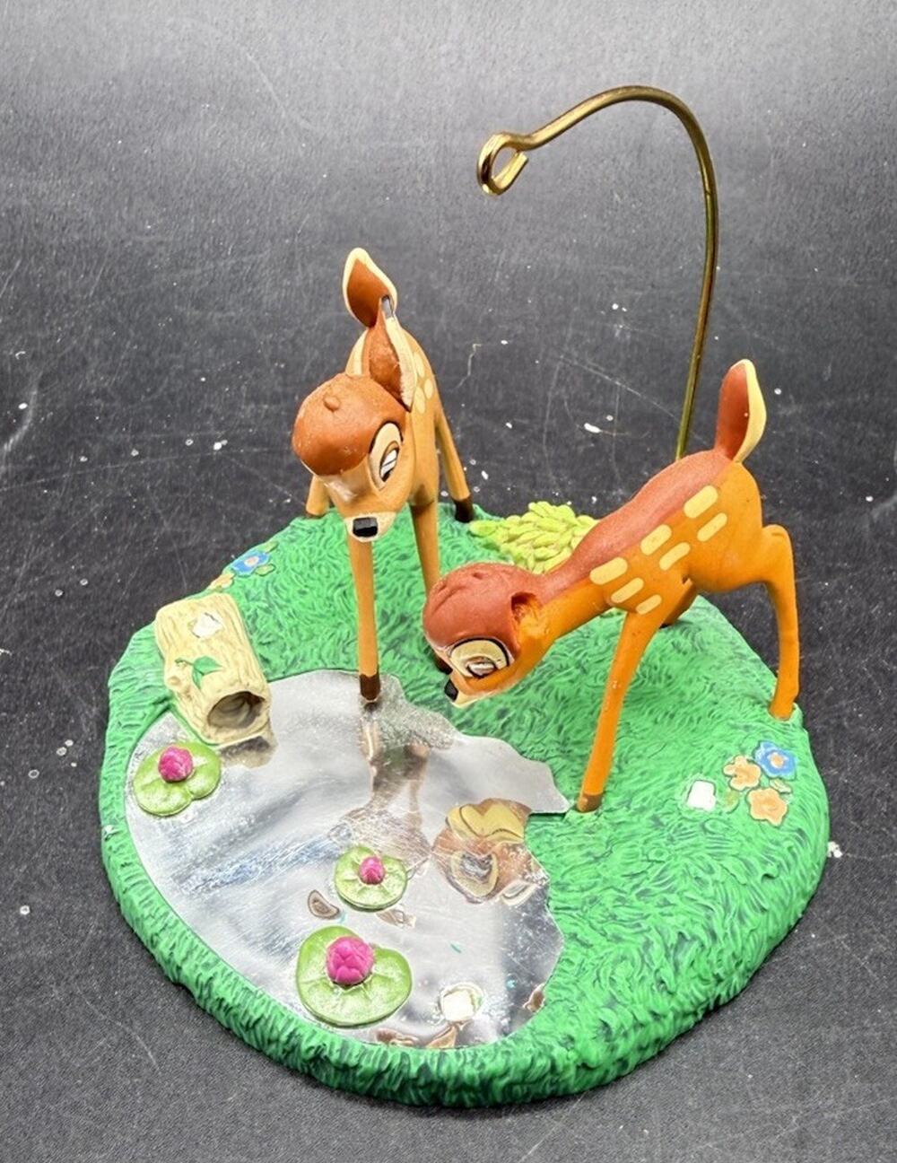 Hallmark Ornament 2004 Walt Disney Bambi & Friends Thumper *Damage NO BOX LO27